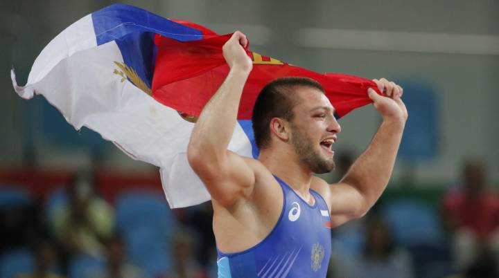 El ruso Chakvetadze supera al campeón del mundo en 85 kilos