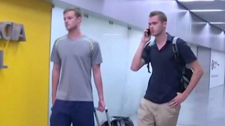Gunnar Bentz y Jack Conger retenidos por la policía brasileña