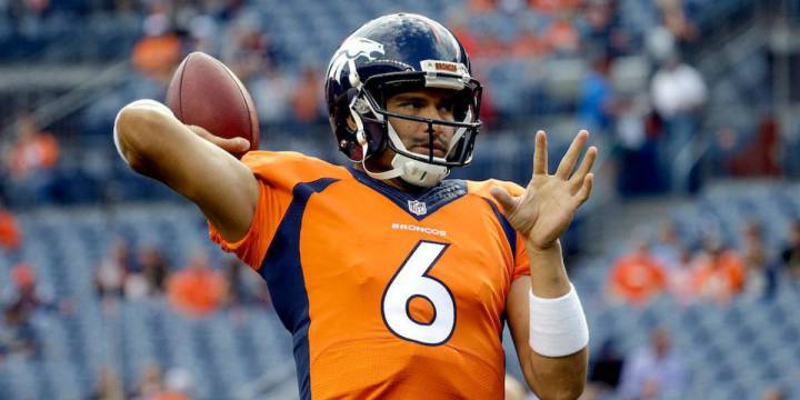 Mark Sánchez deja a los Broncos, llega a Dallas