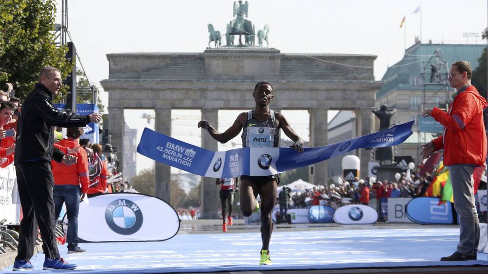 Bekele, a seis segundos del récord mundial de maratón