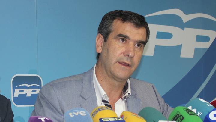 Antonio Román, también en las quinielas para ser secretario
