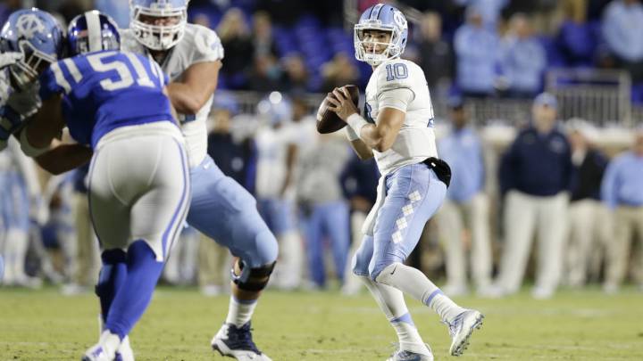 Mitch Trubisky, el potencial que da miedo sólo por inexperto
