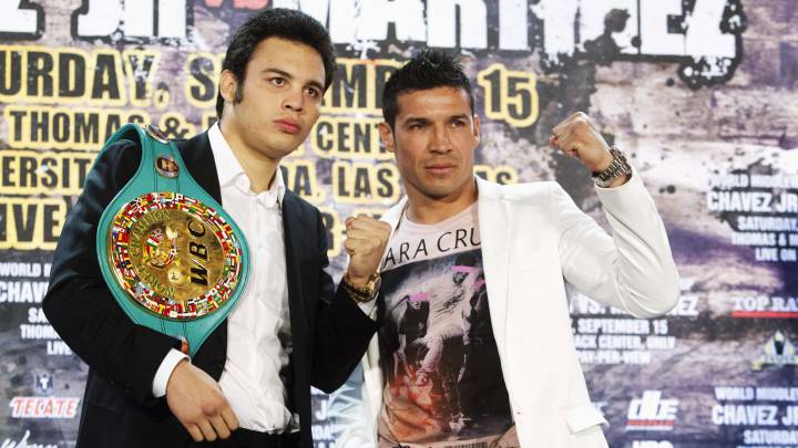 Julio César Chávez y Sergio Martínez en la previa de su pleito en 2012.