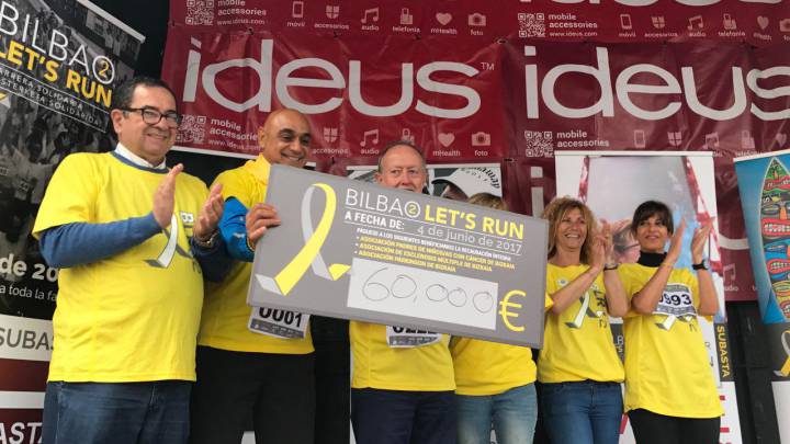 Tres mil personas en la marea solidaria por Bilbao