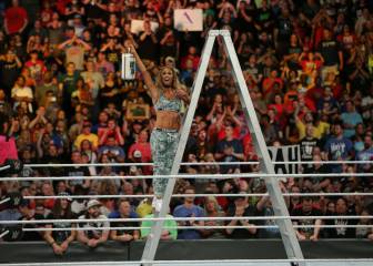 Carmella repite victoria en el Money in the Bank femenino