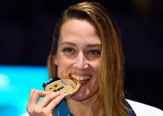 Mireia completa su obra y alcanza el primer oro mundial