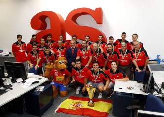Los júniors de oro visitan AS: “Somos los mejores jugando”