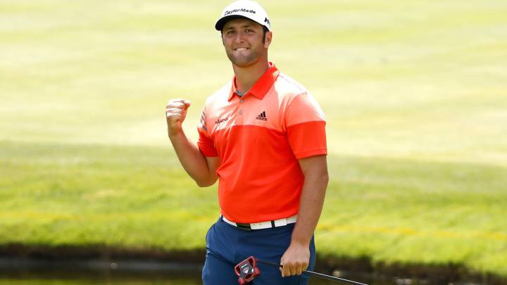 Jon Rahm celebra su eagle.