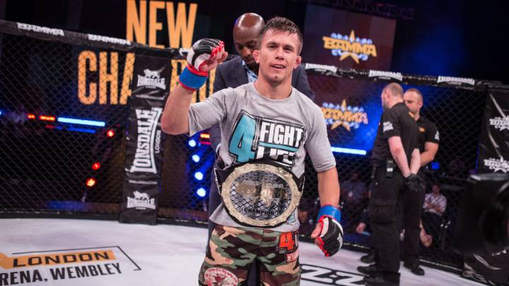Daniel Barez pelea por el título de Bamma en Dublín.