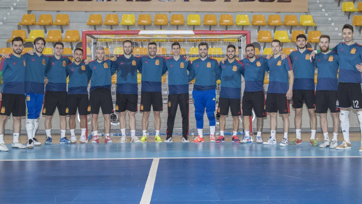 España debuta ante la incógnita francesa: "Son peligrosos"