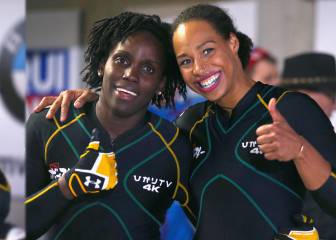 Las jamaicanas de bobsleigh bautizan al trineo: