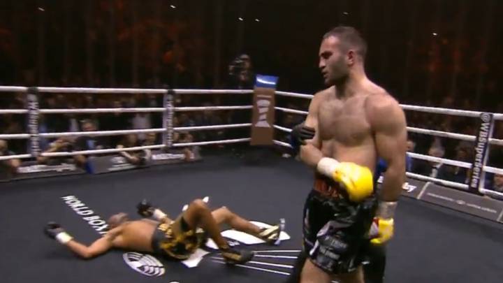 Gassiev noqueó a Dortidos en la segunda semifinal de las World Boxing Super Series en Sochi.
