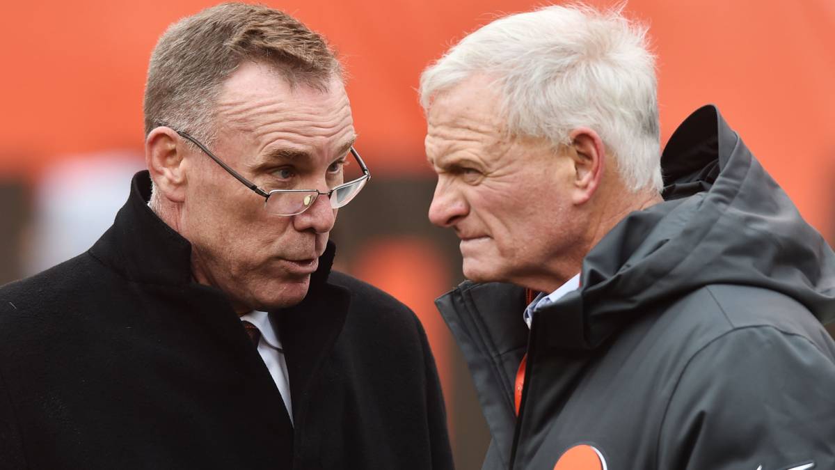 Los Browns comunican a Hue Jackson quien será su QB