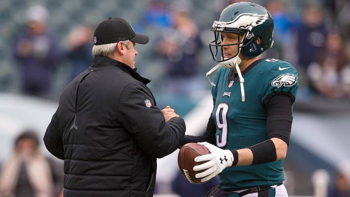 Los Eagles rechazaron un traspaso de Foles a los Browns