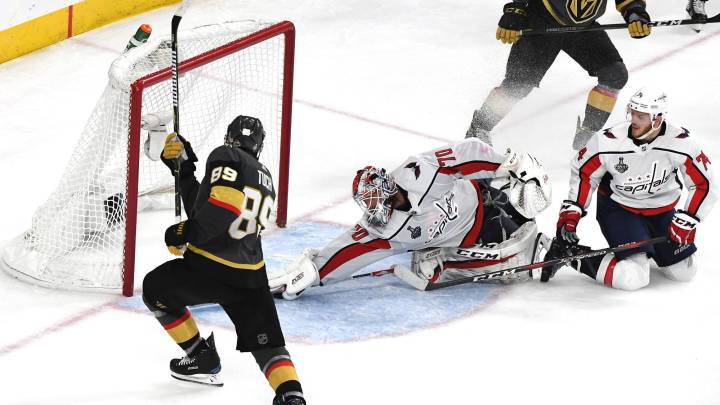Una parada milagrosa empata la final de la Stanley Cup