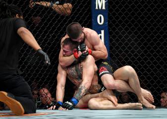 El combate entre McGregor y Khabib en imágenes