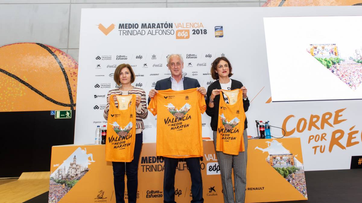 Maite Girau, Paco Borao y Elena Tejedor.