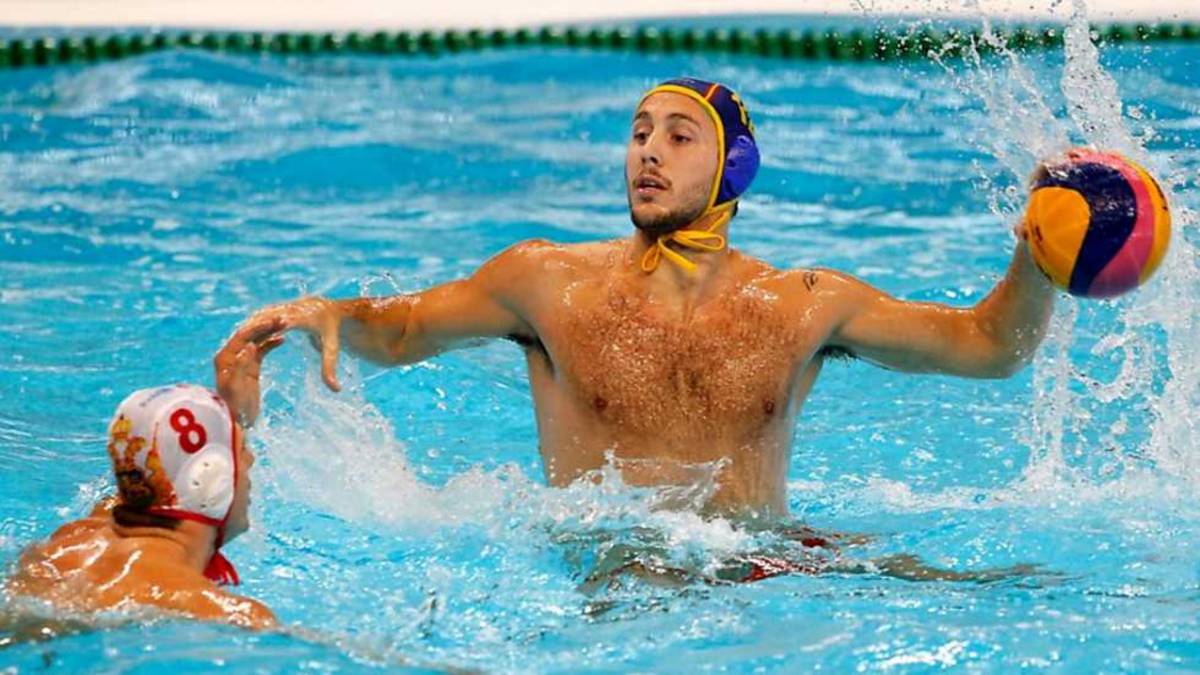 España arranca la Liga Mundial con derrota en Barcelona