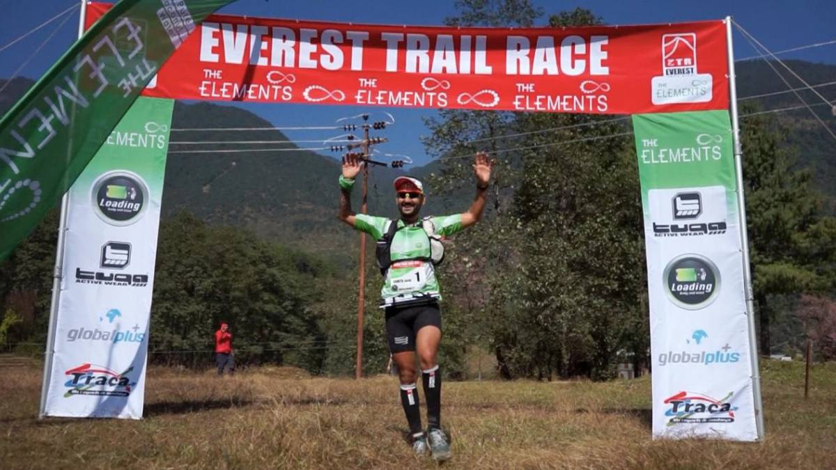 Jordi Gamito y Manu Vilaseca lideran la Everest Trail Race