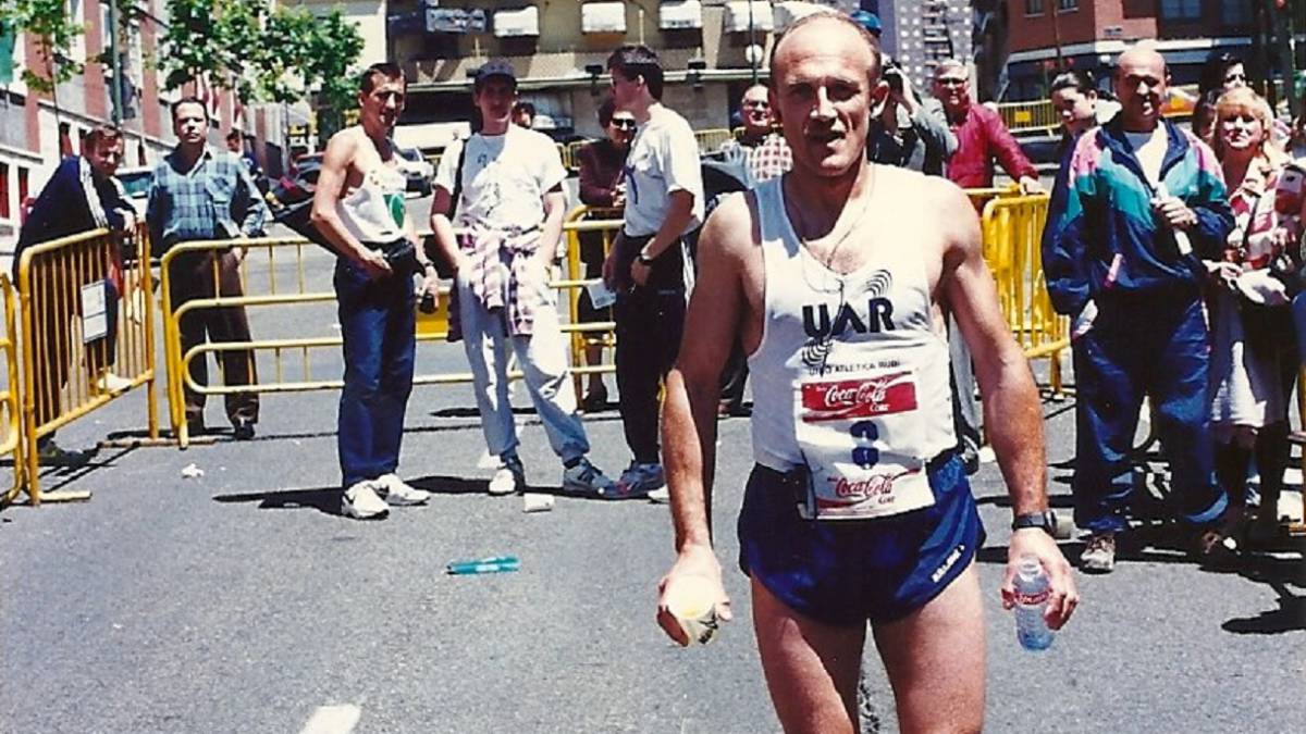 Manuel Murillo Sánchez, en una competición de atletismo de ultrafondo.