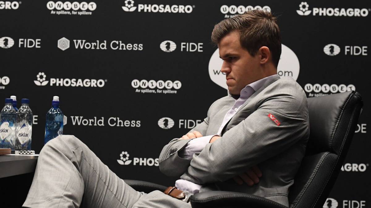 Caruana tortura a Carlsen hasta firmar nuevas tablas