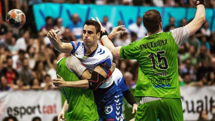 Adriá Figueras en ataque.