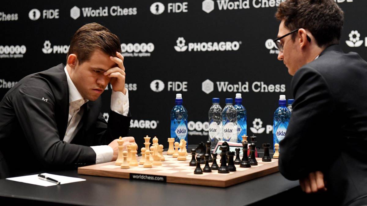 Carlsen y Caruana.