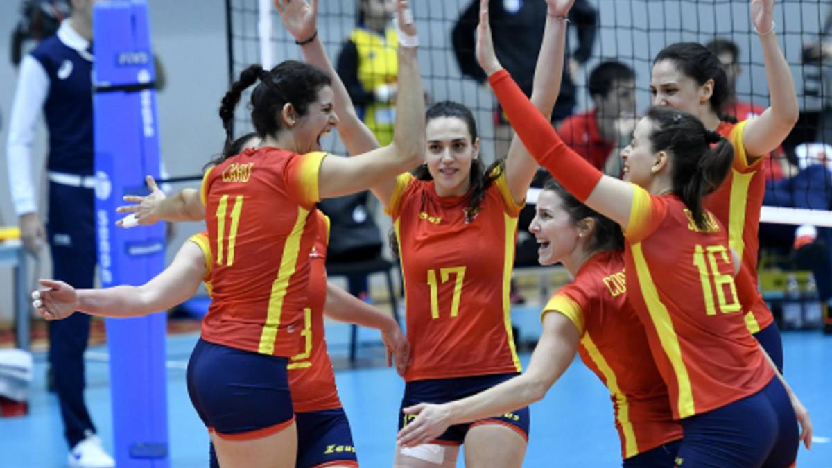 Las Leonas celebran un punto.