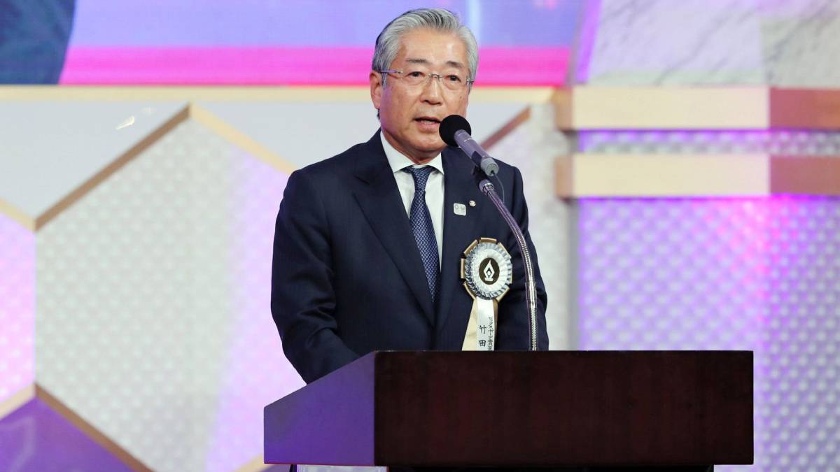 El presidente del Comité Olímpico Japonés, Tsunekazu Takeda, pronuncia su discurso durante un evento en Tokio, Japón.
