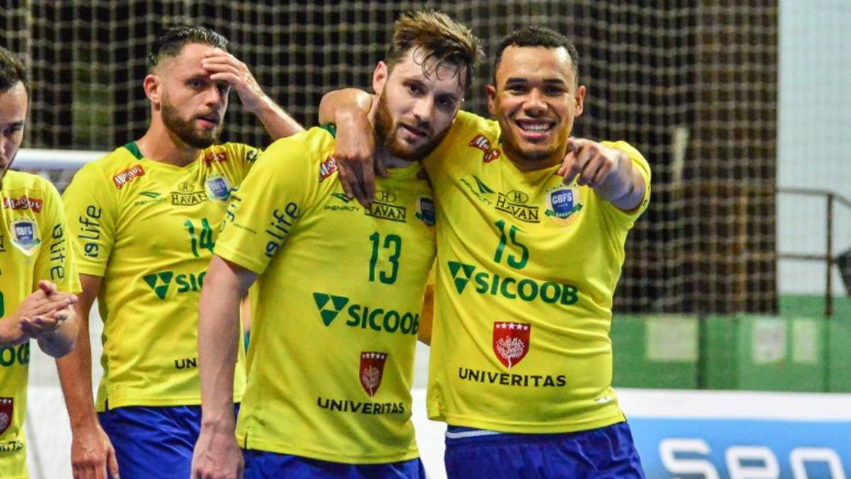 Se agotan las entradas para el España-Brasil de Cáceres