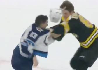 Debuta con pelea en la NHL y sus padres lo celebran
