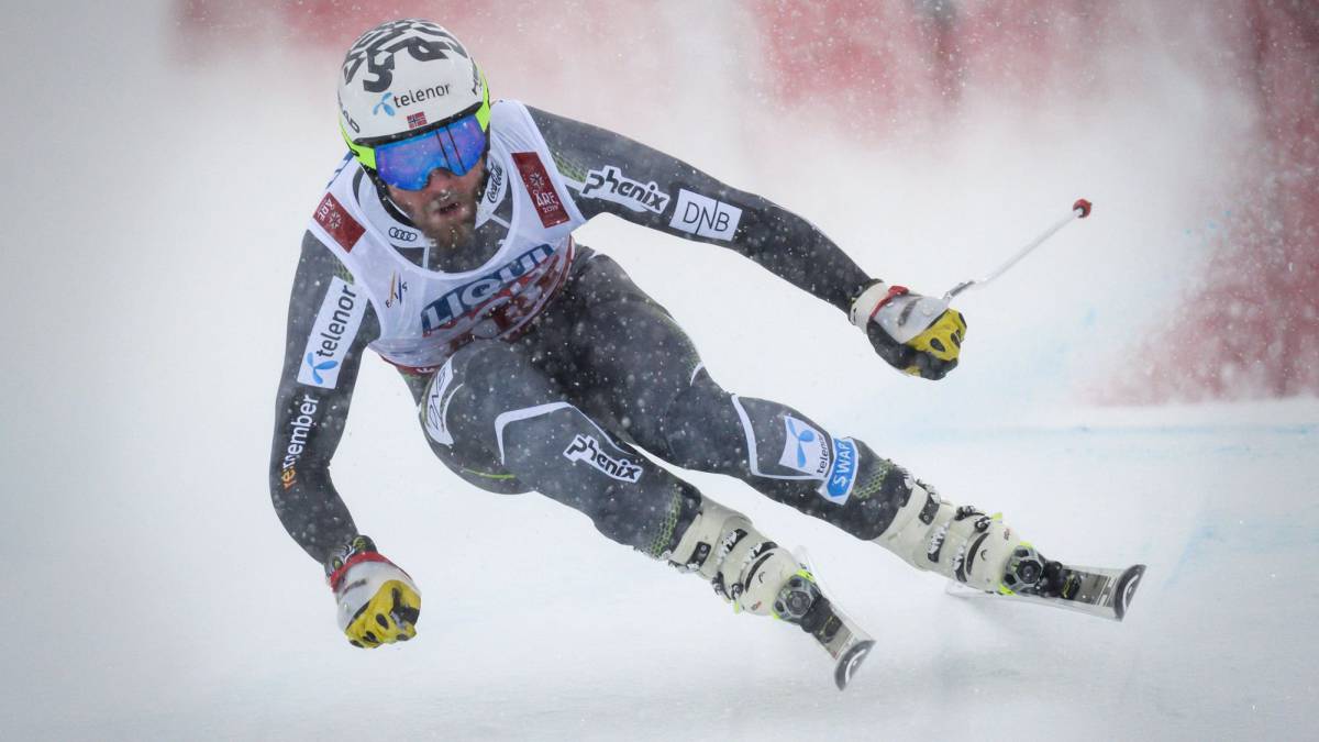 Svindal se retira a dos centésimas del oro de Jansrud
