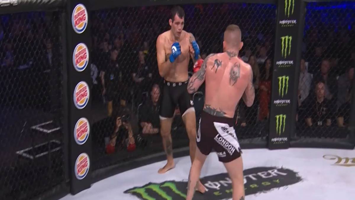 Lloveras no pudo con Wallhead en su debut en Bellator