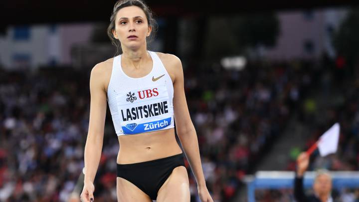La rusa Mariya Lasitskene compite bajo licencia neutral en la IAAF Diamond League "Weltklasse" en el Letzigrund Stadium en Zurich.