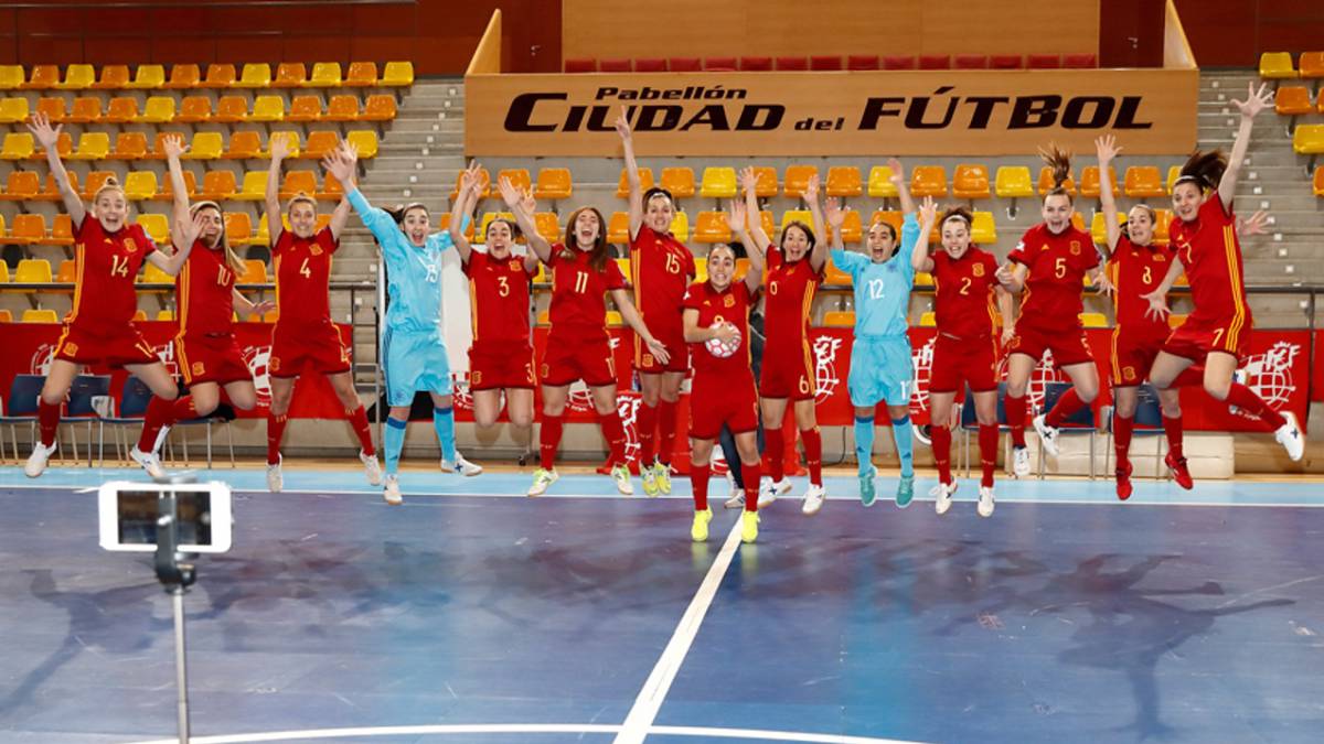 La Selección femenina, "con la máxima ilusión" a Portugal