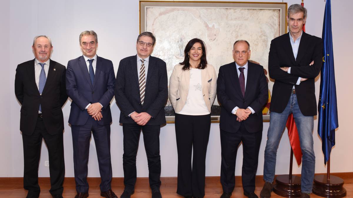 Tebas: "Guirao no entiende el contrato con las federaciones"