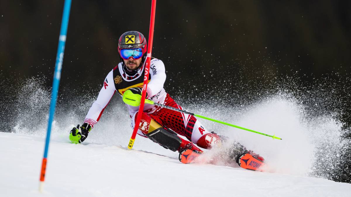 Hirscher lidera un 'triplete' austriaco en el eslalon