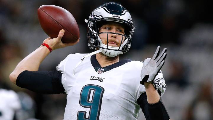 Nick Foles es agente libre y se abre la veda del quarterback