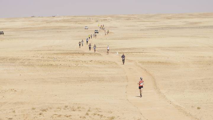 Del frío nórdico a ganar en el desierto: correr contra el olvido