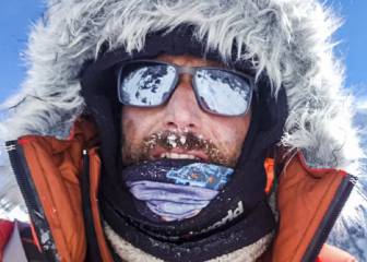 Alex Txikon asciende al campo 1 en busca de la cima del K-2