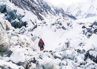 Txikon alcanza el campo 2 en su asalto a la cima del K-2