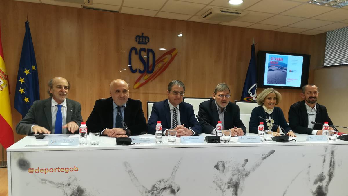 Se presentó '¡Tú también puedes! La resiliencia se aprende', un libro de superación y deporte