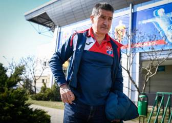 Cadenas rescinde el contrato con Brest aunque quería seguir