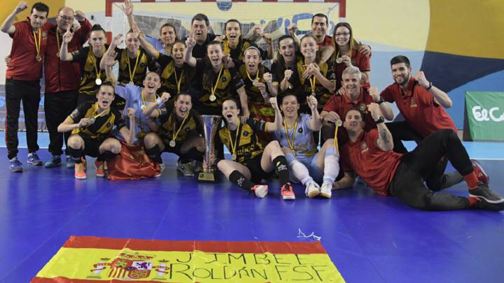 Jimbee Roldán, campeón de Europa de fútbol sala femenino