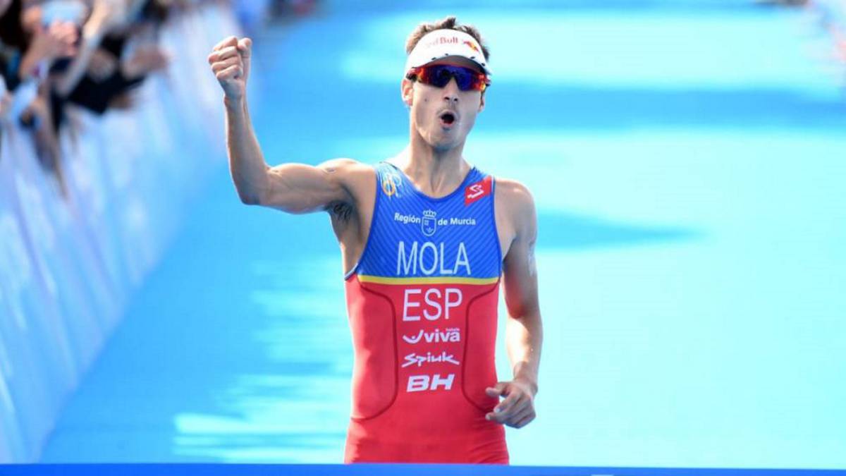 Mola tratará retener el liderato en Bermuda en el regreso
de Gómez Noya a las Series