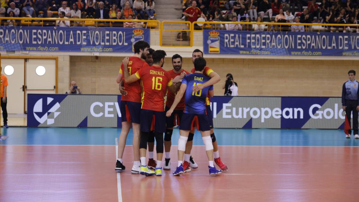 España mantiene todas las opciones en la Golden League