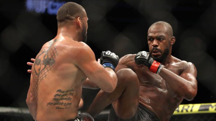 Crónica del UFC 239: Jones vs Santos, Nunes vs Cyborg y Masvidal vs Askren.