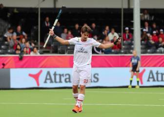 España aguanta ante Inglaterra y vuelve a unas semifinales