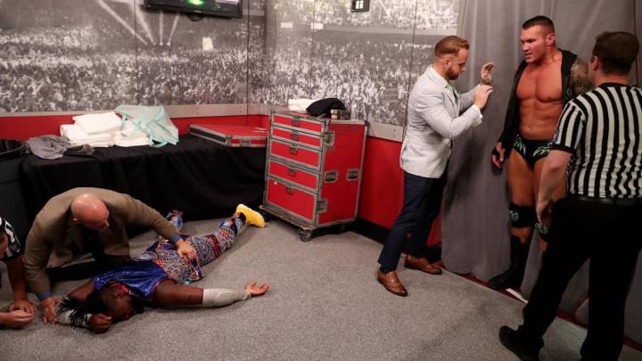 Crónica del SmackDown del 27 de agosto.
