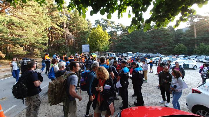 Imagen de la zona del puesto de mando antes del inicio de la segunda jornada de búsqueda de Blanca Fernández Ochoa en Cercedilla.